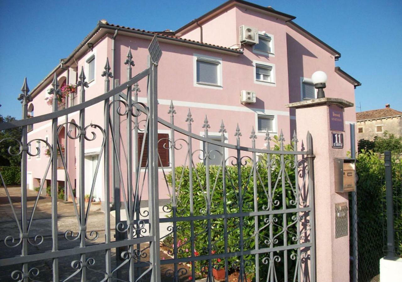 Ferienwohnung Erak Martin Porec Exterior photo